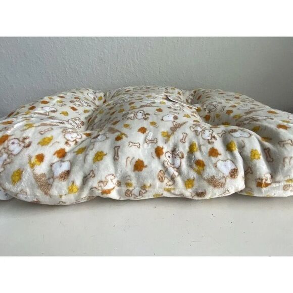 PEANUTS SNOOPY Pillow Cozy Pet BED Super Soft Beige Autumn Fall Leaves Bones NEW - Picture 9 of 16